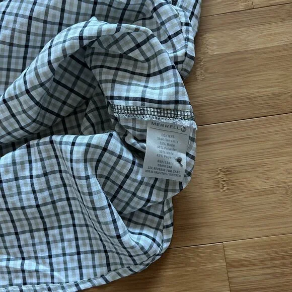 Merrell Button Up Shirt - Picture 4 of 8